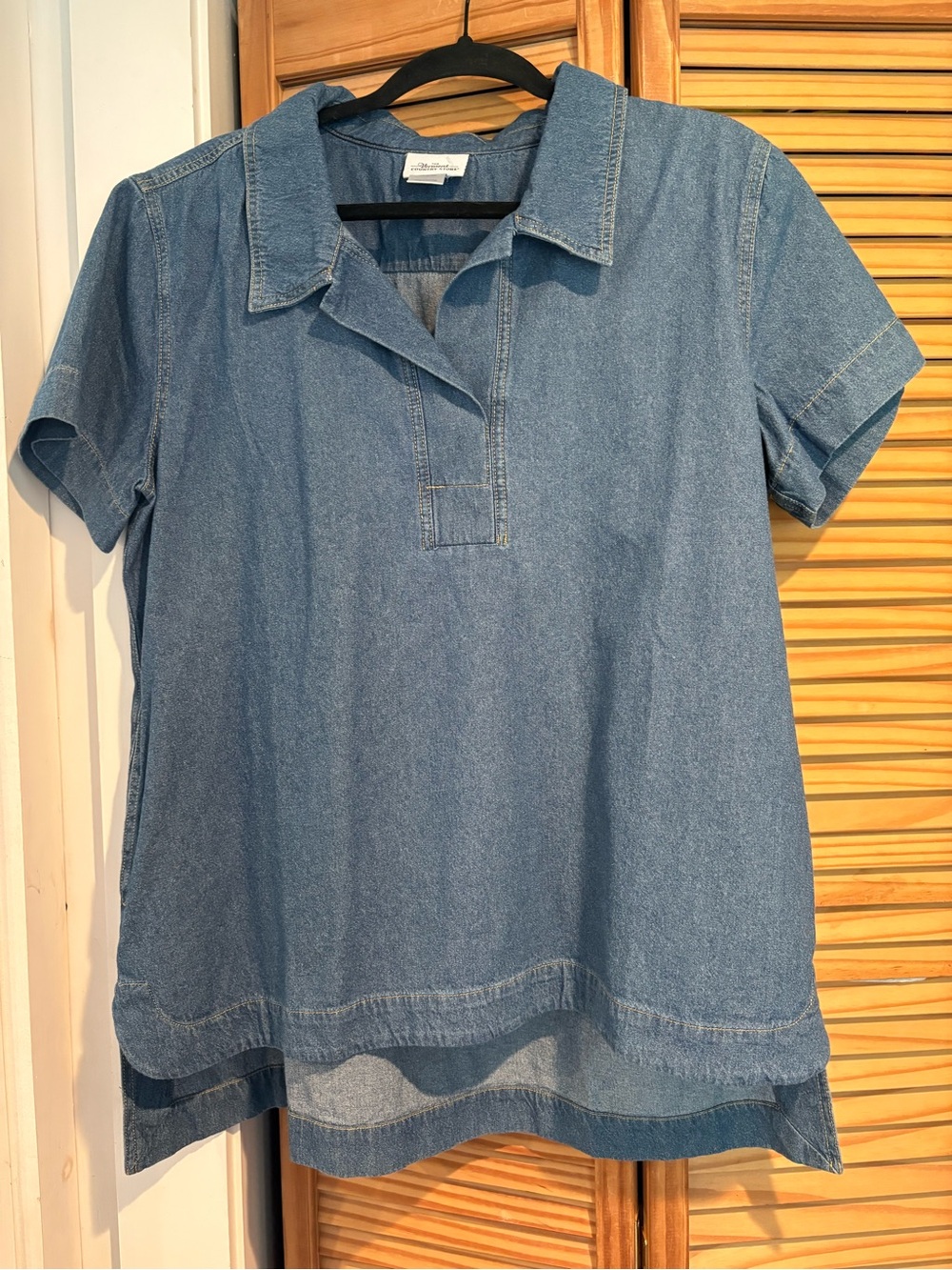 Denim Polo Vermont Country Store Shirt pockets Coastal Jean Short Sleeve Top